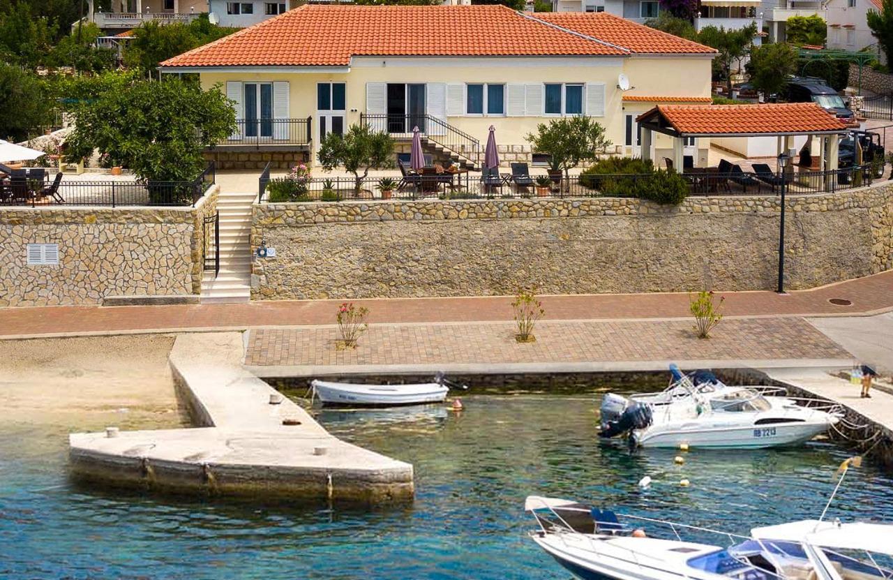 Villa Riva Barbat na Rabu Εξωτερικό φωτογραφία